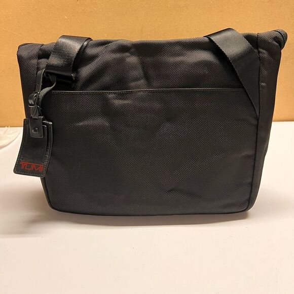 TUMI Black Messenger Bag - Picture 3 of 14